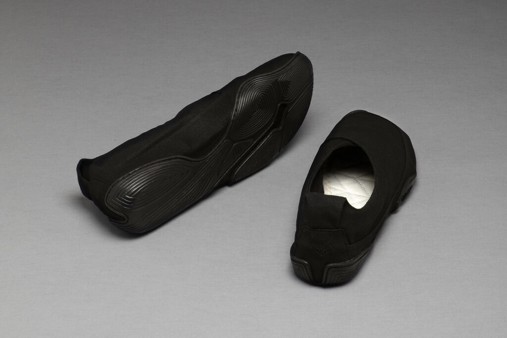 Kami black