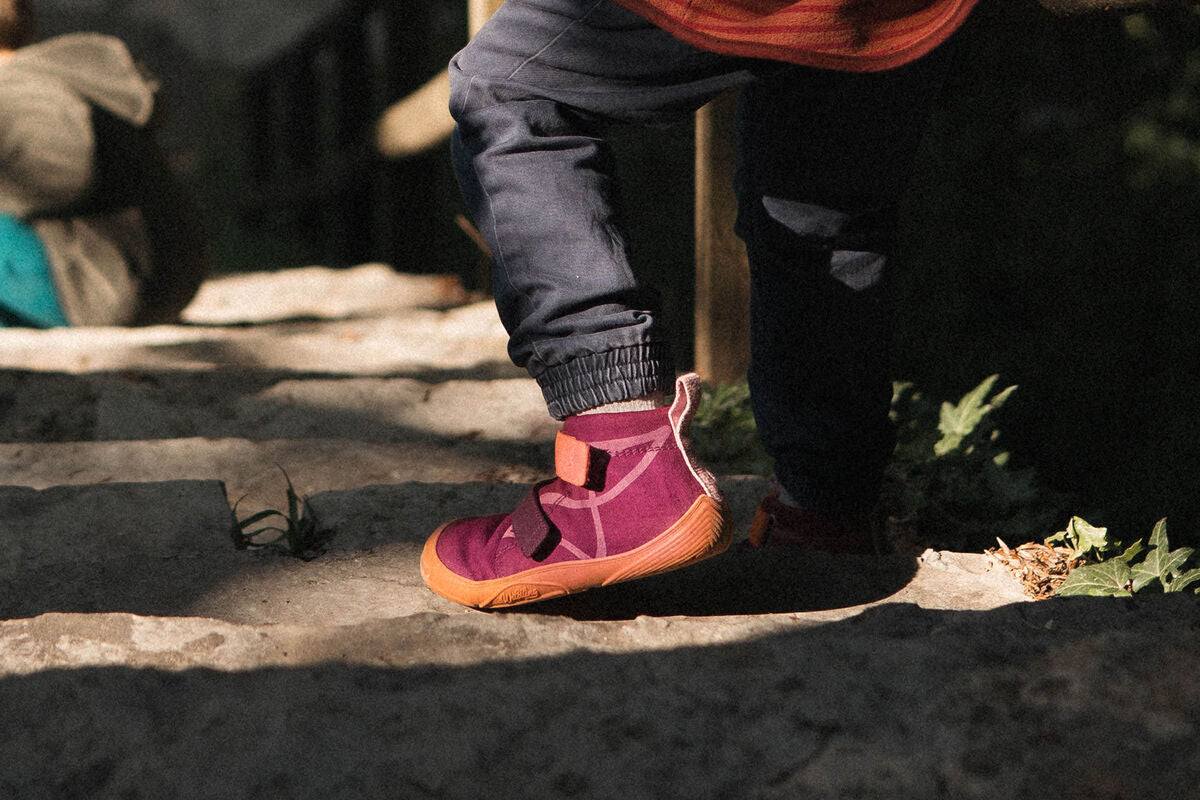 wildling-shoes-filu-berry-kids-06.jpg