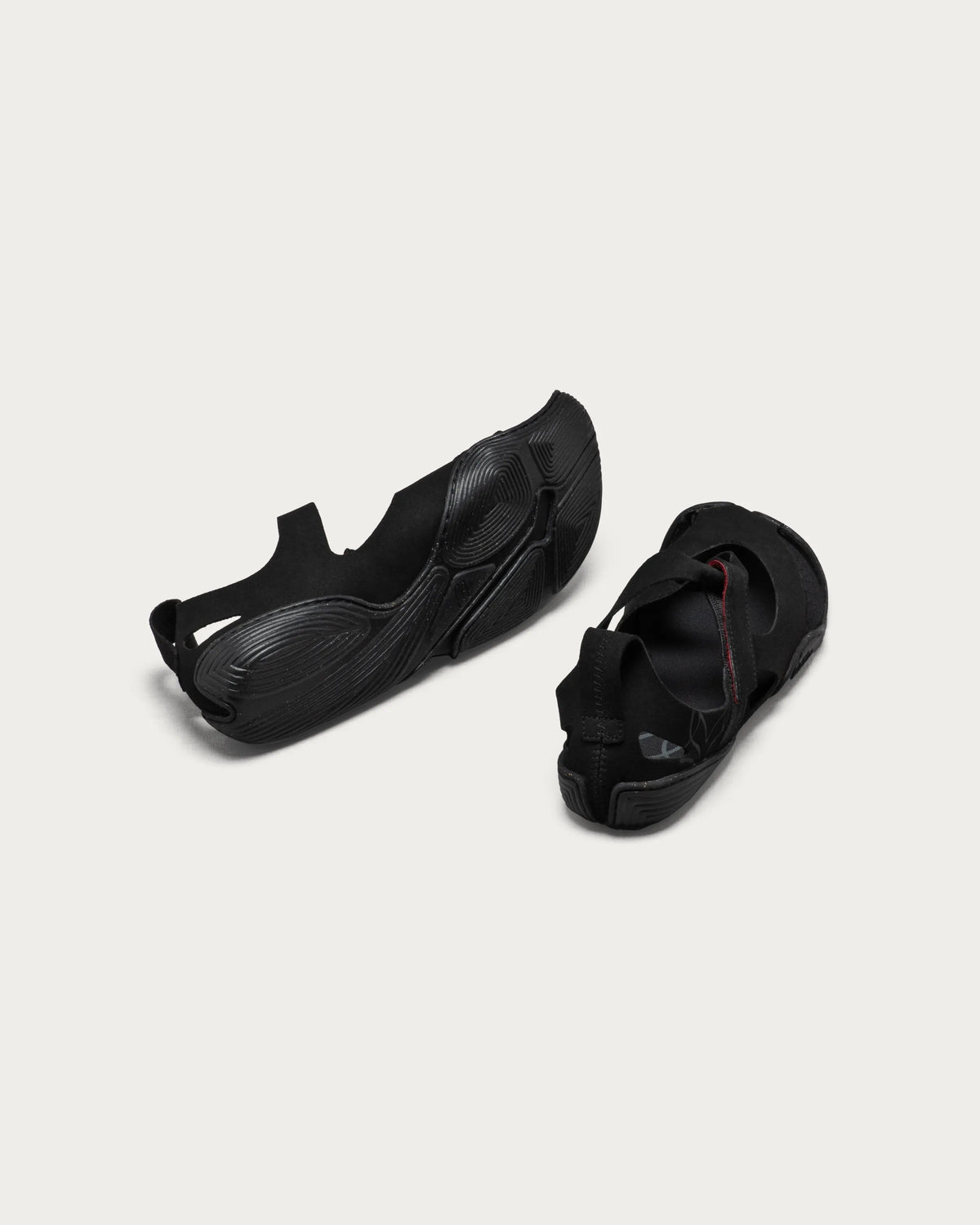 wildling-shoes-FEDER-ONYX-Adults-02.webp