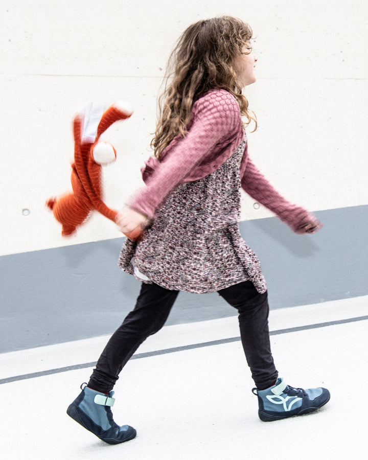 wildling-shoes-Juven-ink-Kids-05.jpg