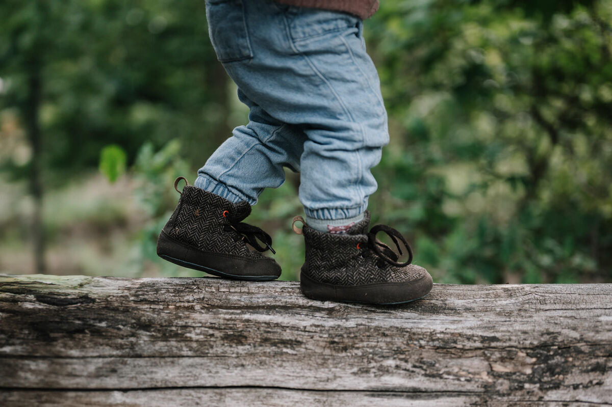 wildling-shoes-kindur-sten-toddlers-06.jpg