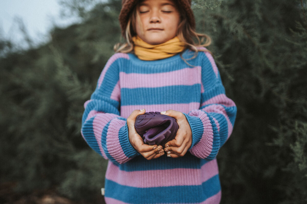 wildling-shoes-ranidae-plum-kids-05.jpg